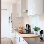 Apartment Prestige, Avec Terrasse Epernay