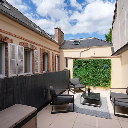 Prestige, Avec Terrasse Апартаменты