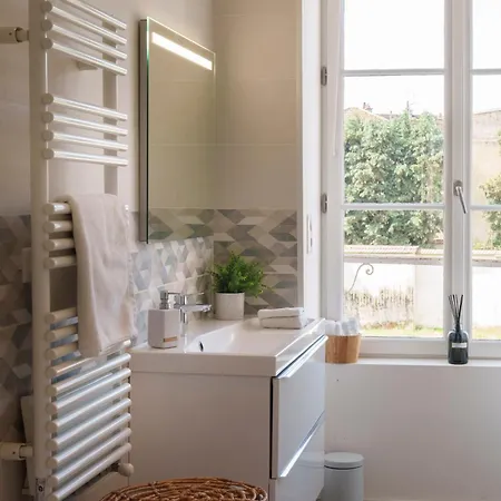 Appartement Prestige, Avec Terrasse *