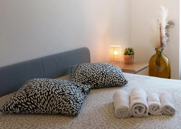 Prestige, Avec Terrasse Appartement Épernay